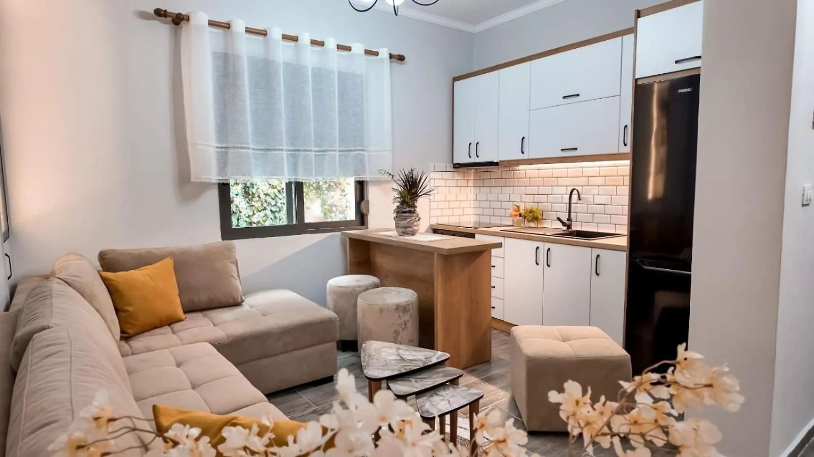 Egje Apartment Гирокастра 0*,