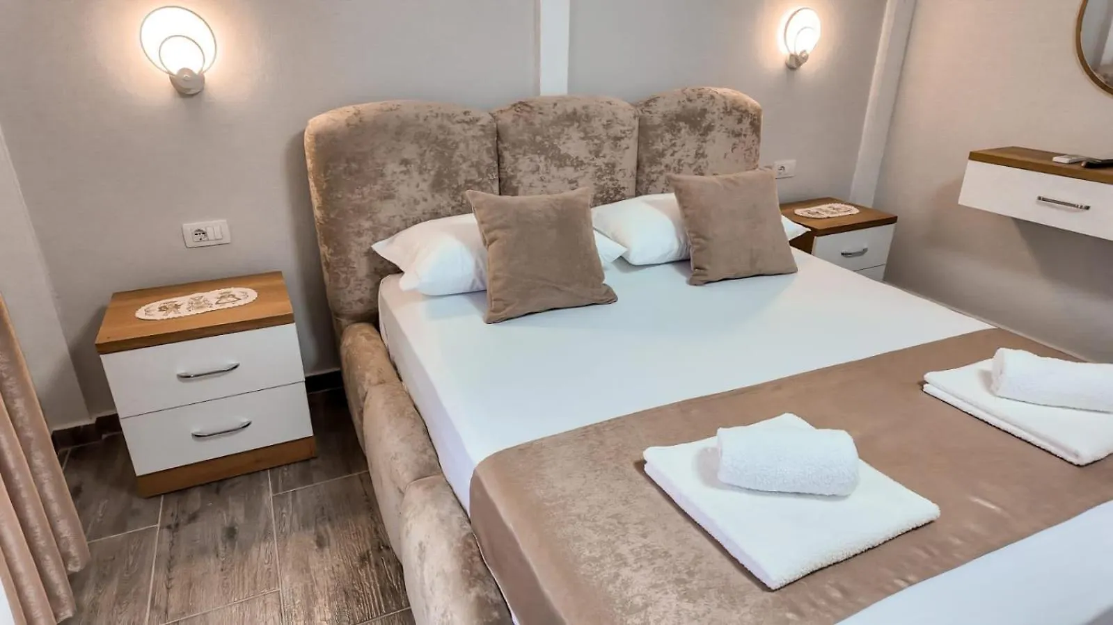 Egje Apartment Гирокастра