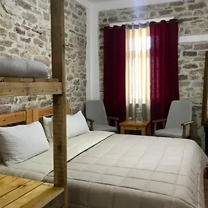  Appart hôtel Eri