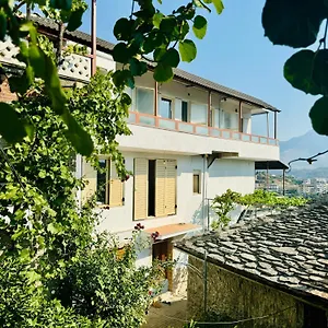Penzion Shtino, Gjirokastër