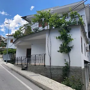 Click Gjirokaster