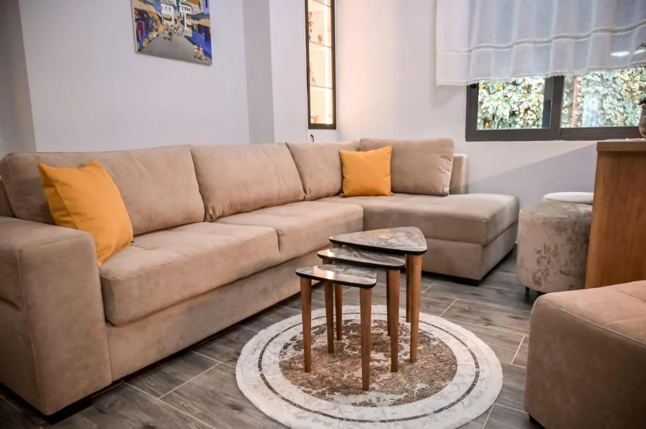 Egje Apartment Gjirokaster