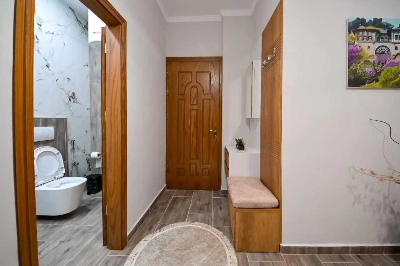 Egje Apartment Gjirokaster